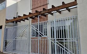Casa confortável em Tangará